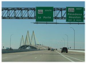 Die Fred Hartmann Bridge in Baytown, TX